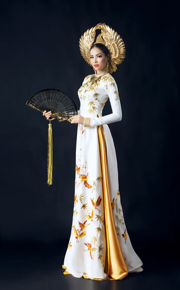 Buy Ao Dai Men and Women Vietnamese Traditional Dress With Bird and Flower  Details Online in India - Etsy